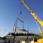 sollevamento imbarcazioni con autogru